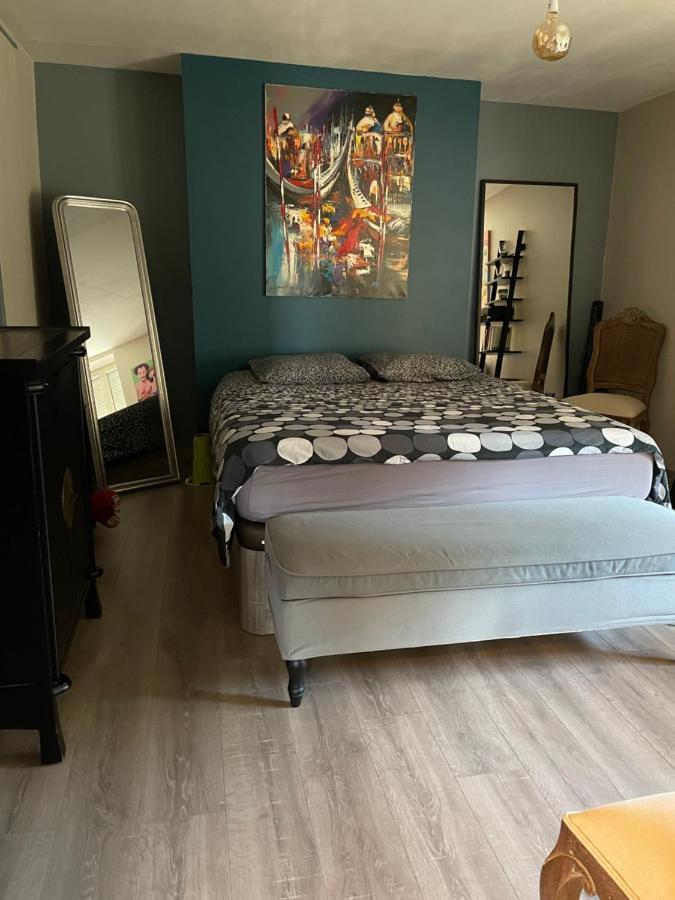 Agreable Maison De Ville A Pacy Sur Eure Εξωτερικό φωτογραφία