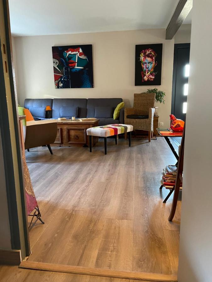 Agreable Maison De Ville A Pacy Sur Eure Εξωτερικό φωτογραφία